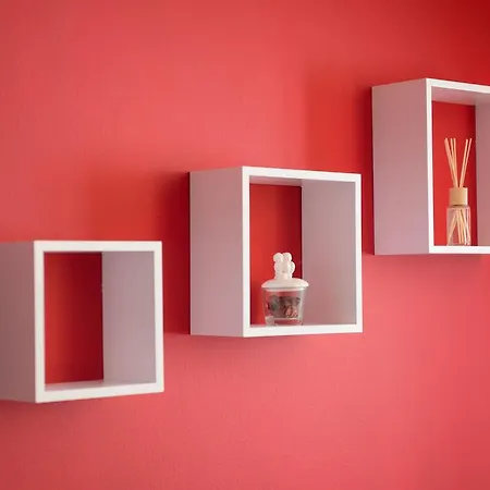 Vega Apartment *